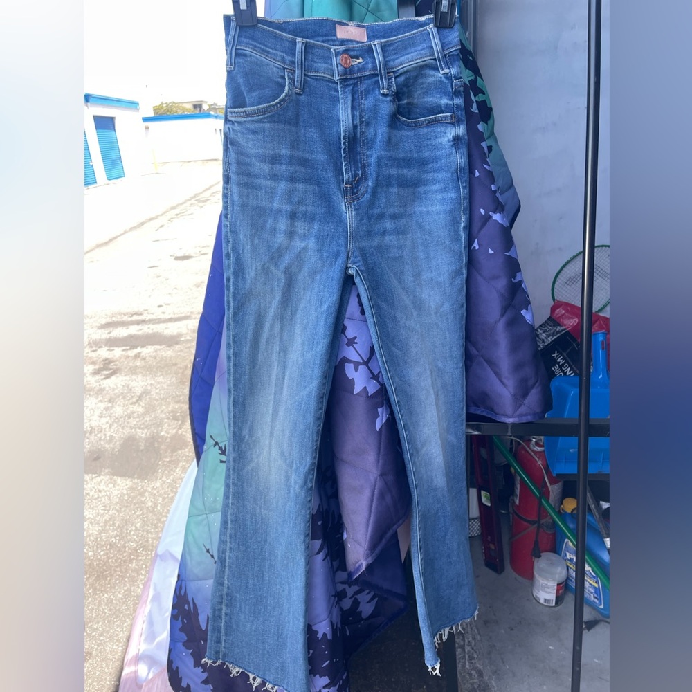 The Hustler Ankle Fray jeans by Mother - The Healing Jar